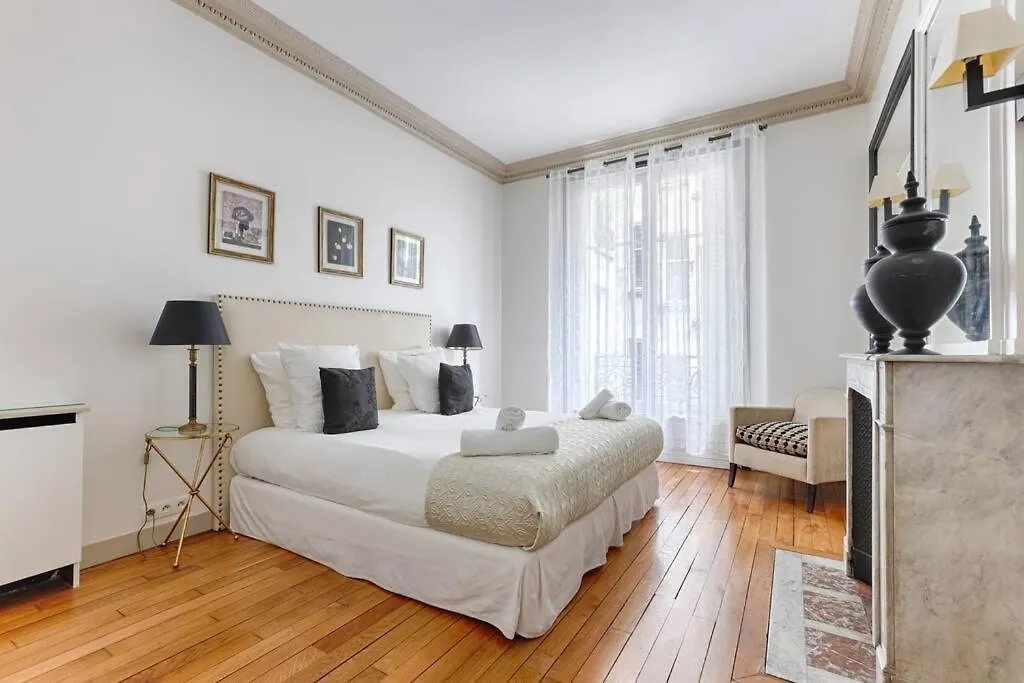 Apartment Invalides Pont Alexandre Iii Luxury 2br Paris